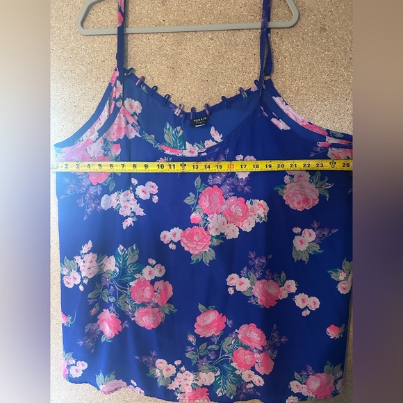 Torrid Blue Floral Top with Pink Accents Size 4XL - Picture 4 of 6
